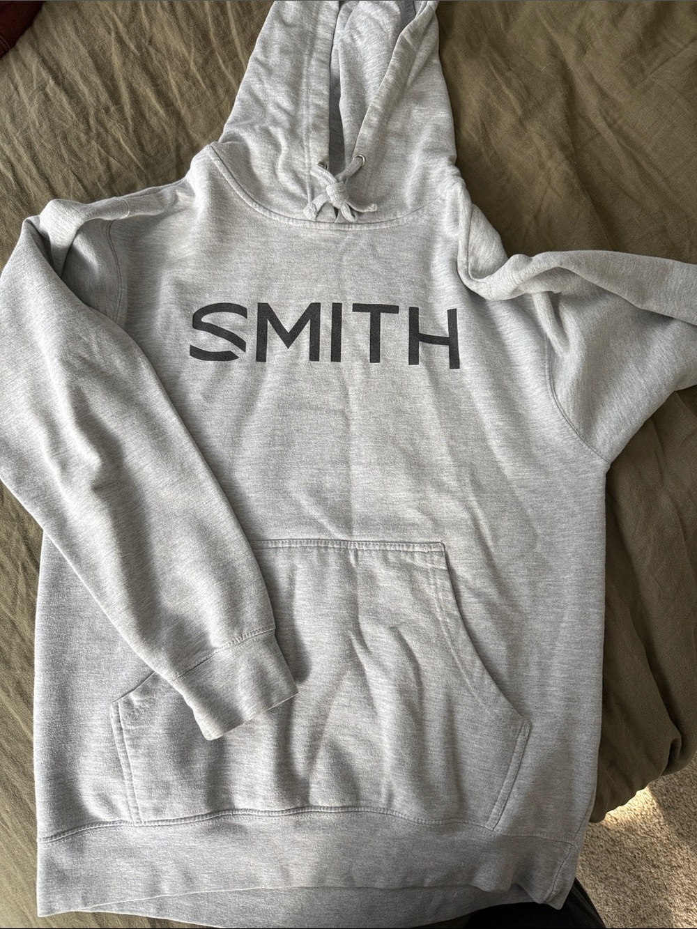 SMITH Light Gray Pullover Hoodie with Front Logo